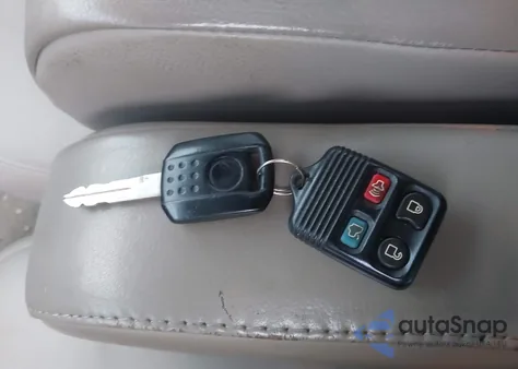 2011 Mercury Grand Marquis Ls from USA, damaged, VIN 2MEBM7FVXBX604389